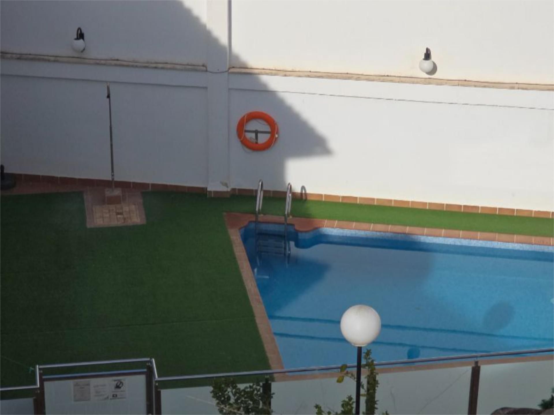 Piscina de Piso de alquiler en  Córdoba Capital con Aire acondicionado, Calefacción y Terraza