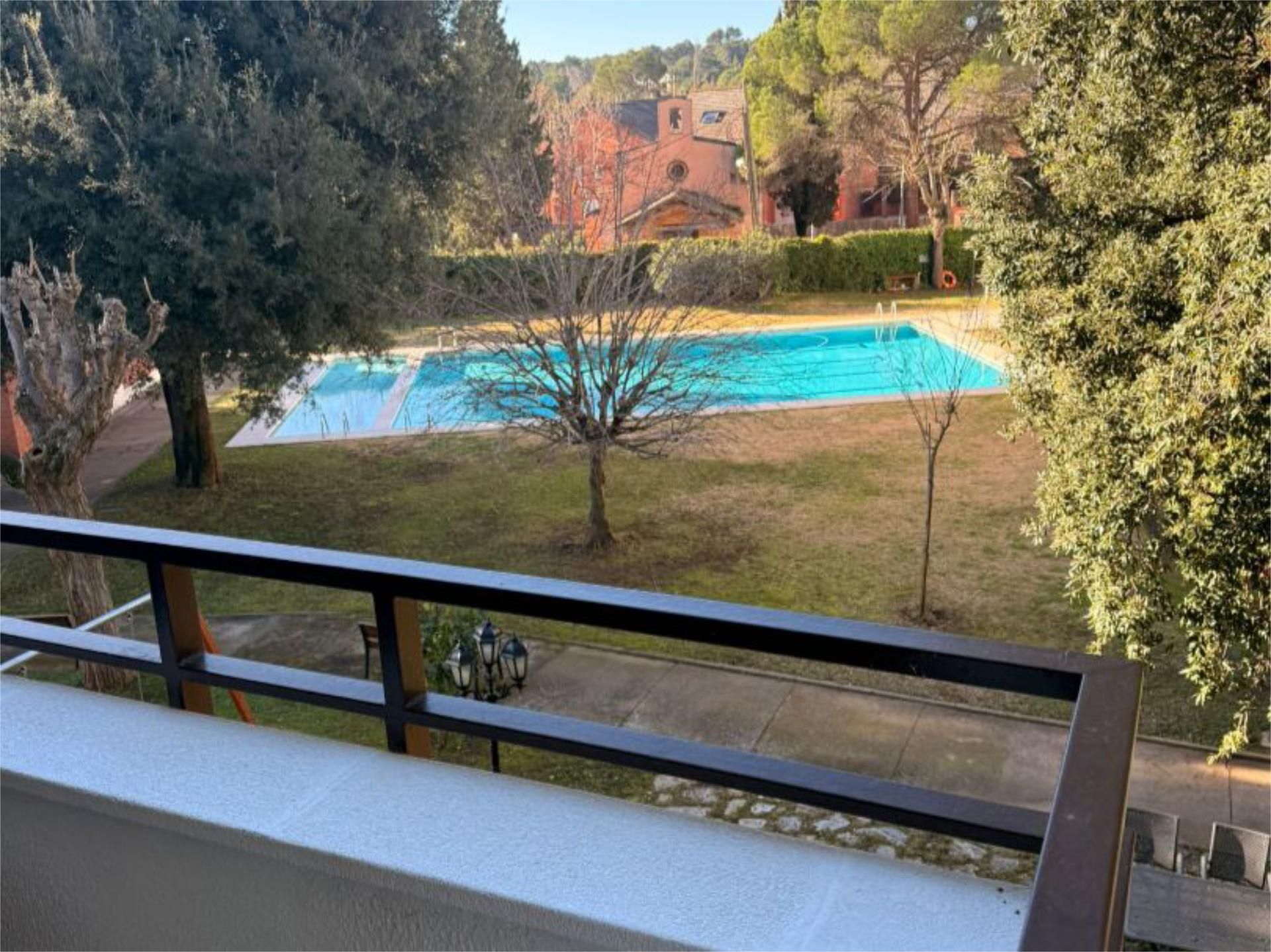 Piscina de Pis en venda en Sant Cugat del Vallès amb Aire condicionat, Calefacció i Jardí privat