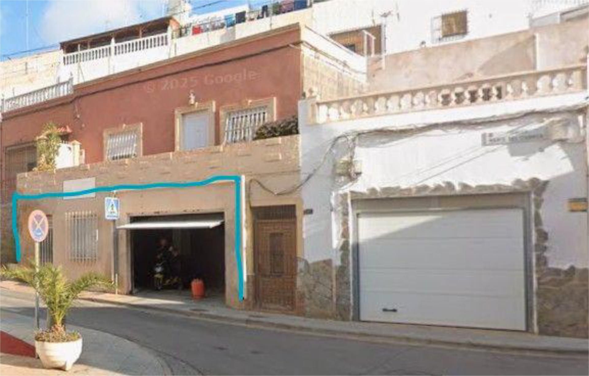 Exterior view of House or chalet for sale in  Almería Capital