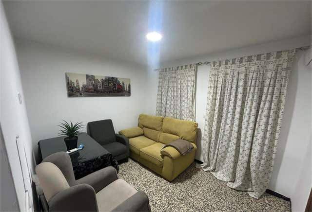 Piso en Venta en Tiro de Línea