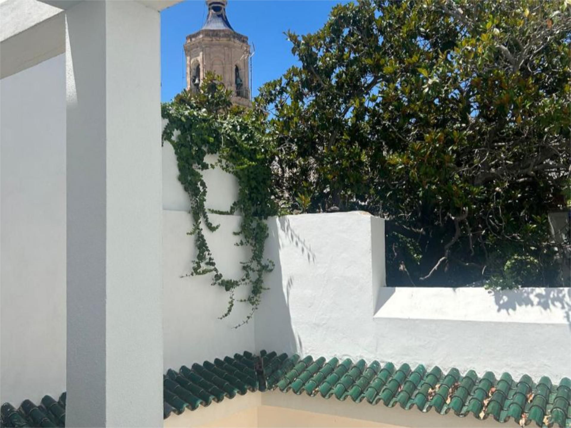 Flat to rent in Calle Real, 26, Centro Exterior view of Flat to rent in San Fernando with Air Conditioner, Heating and Terrace