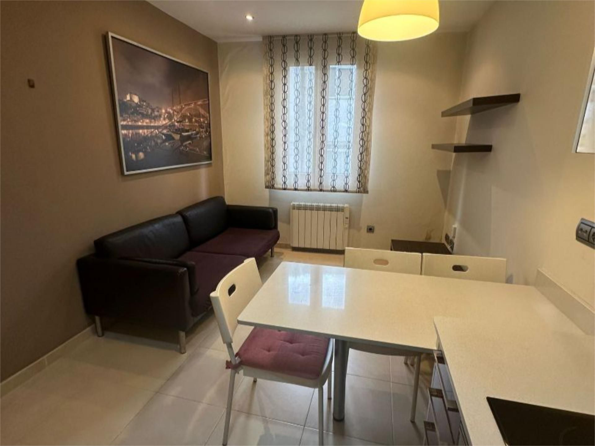 Living room of Apartment to rent in Pontevedra Capital   with Heating and Furnished