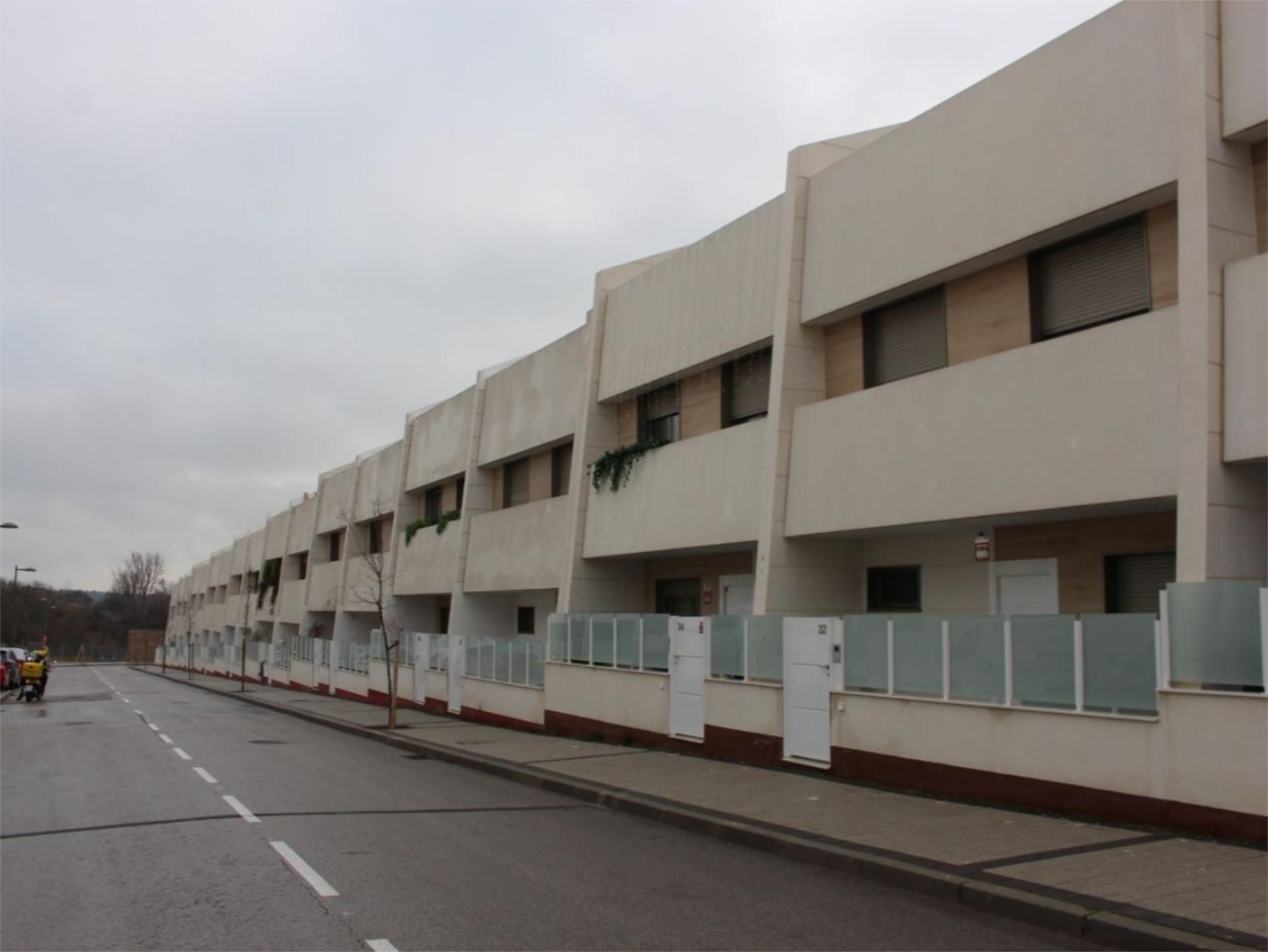Vista exterior de Casa o xalet en venda en Tres Cantos amb Aire condicionat, Terrassa i Balcó