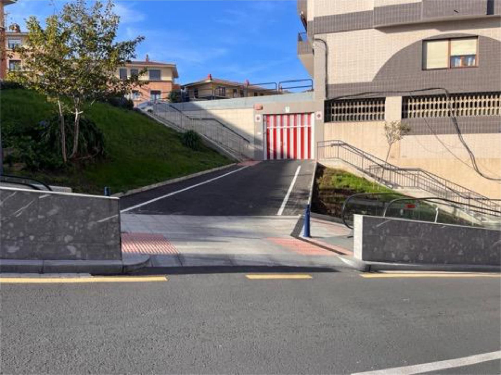 Parking of Garage to rent in Portugalete