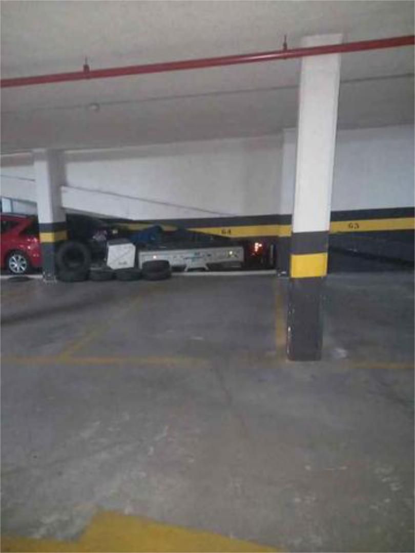 Aparcament de Garatge de lloguer en  Sevilla Capital