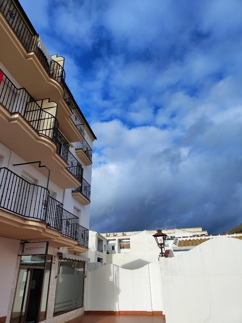 Vista exterior de Pis en venda en Teba amb Calefacció, Parquet i Terrassa