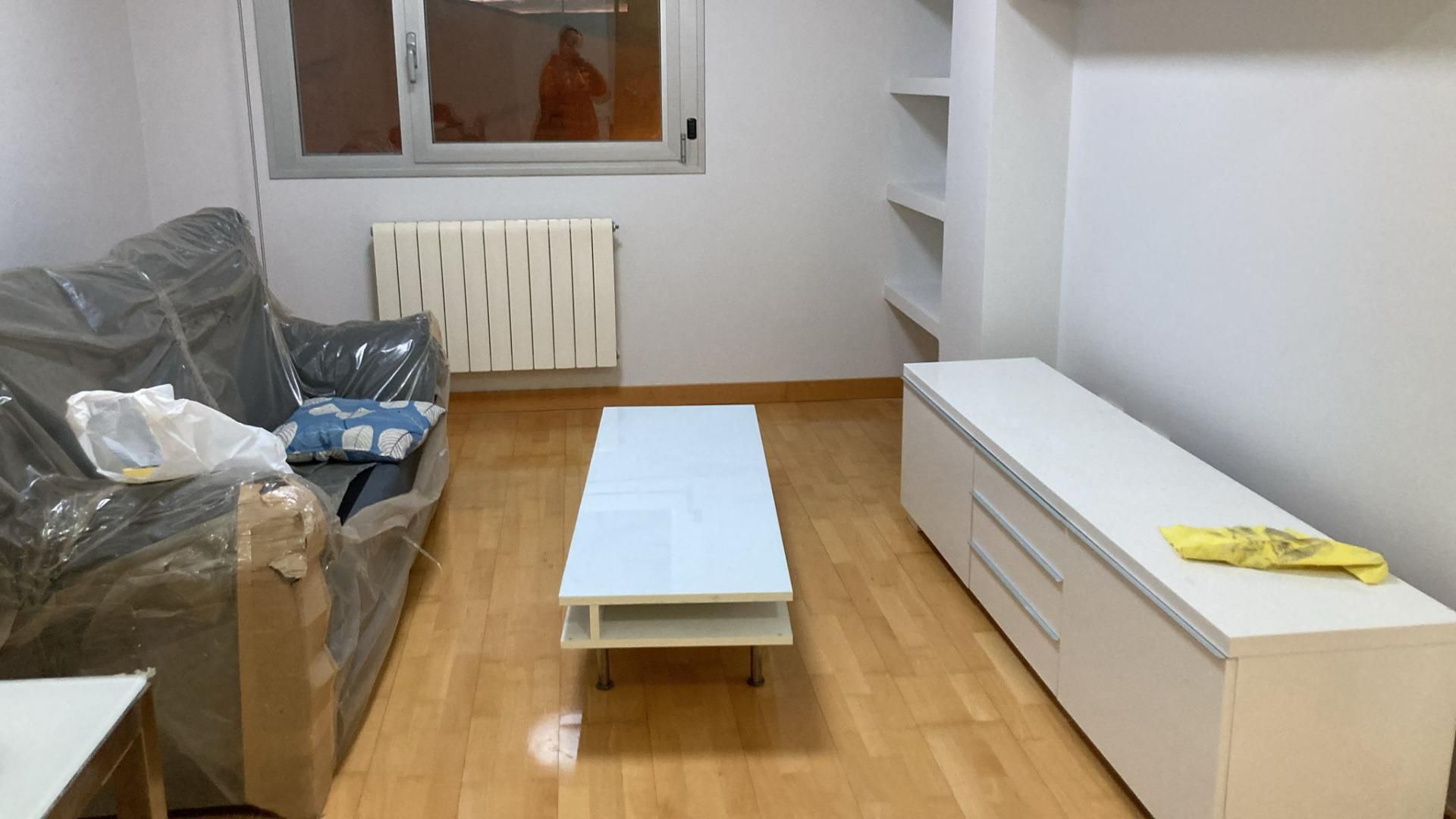 Apartment to rent in Avenida de Colón, 49, Residencia Living room of Apartment to rent in Logroño with Air Conditioner, Heating and Parquet flooring