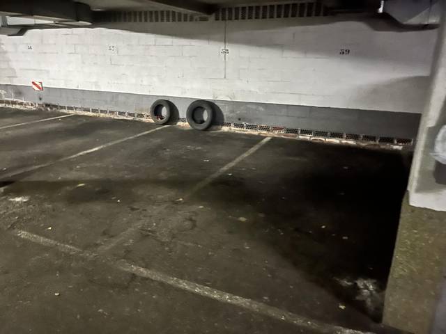 Garaje en Alquiler en Calle Sanz Crespo, 27D en Laviada