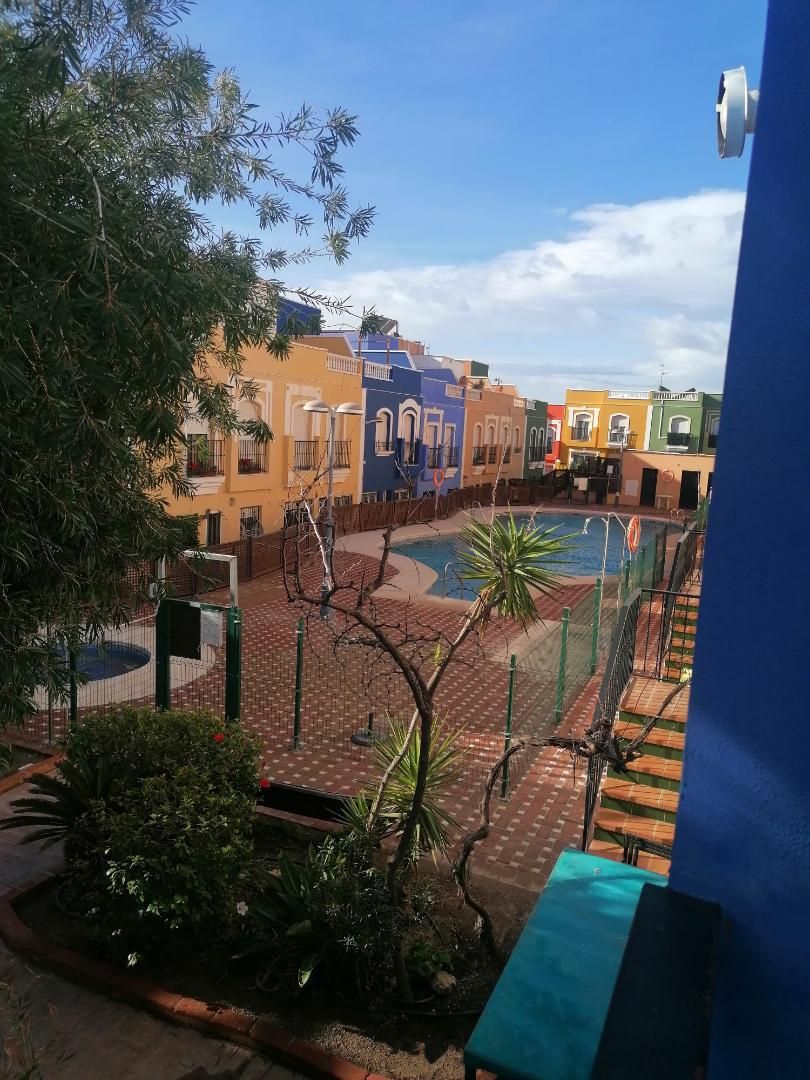 Dúplex en venda a Calle Mar de Noruega, 10, Adra Vista exterior de Dúplex en venda en Adra amb Aire condicionat, Terrassa i Balcó