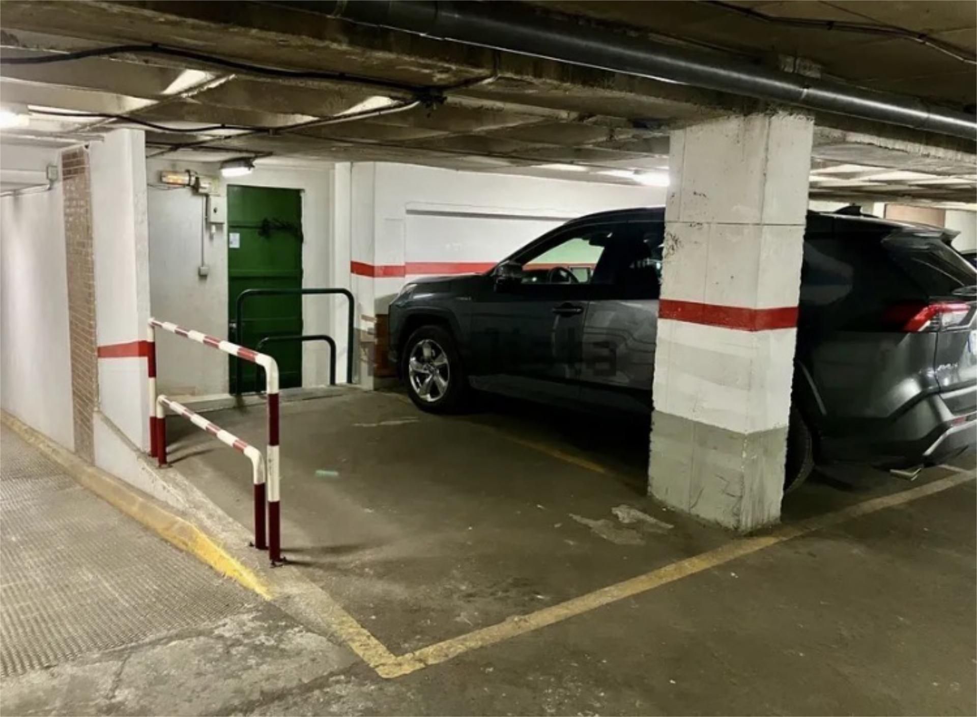 Aparcament de Garatge de lloguer en  Valencia Capital