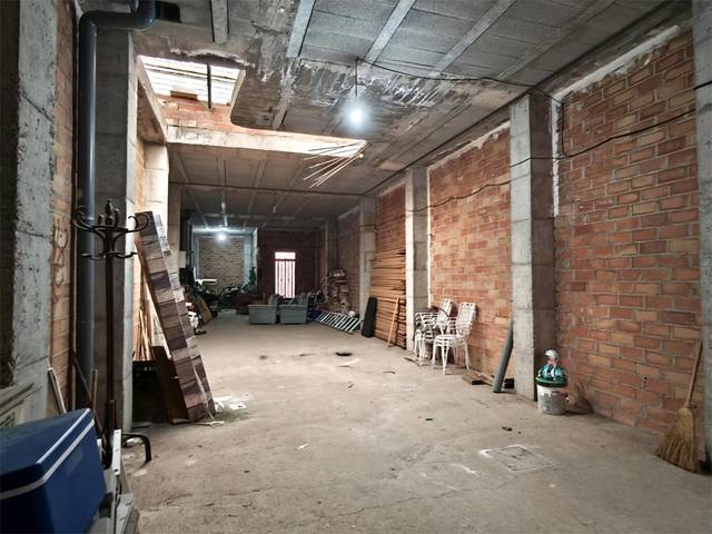Local comercial en Venta en Carrer de Sant Felip, 150 en Centro