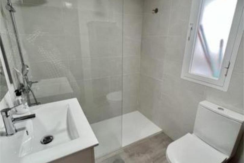 Flat to share in Pardaleras, Badajoz Capital - image 1 Photo 1 of Flat to share in Pardaleras, Badajoz Capital