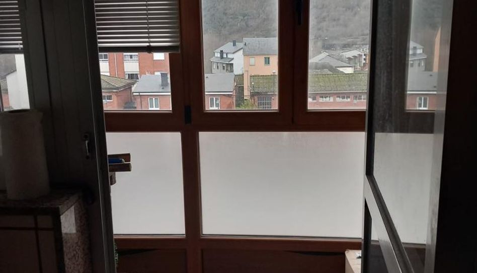 Piso en venta en Avenida el Bierzo, 20, Toreno, León - imagen 1 Foto 1 de Piso en venta en Avenida el Bierzo, 20, Toreno, León