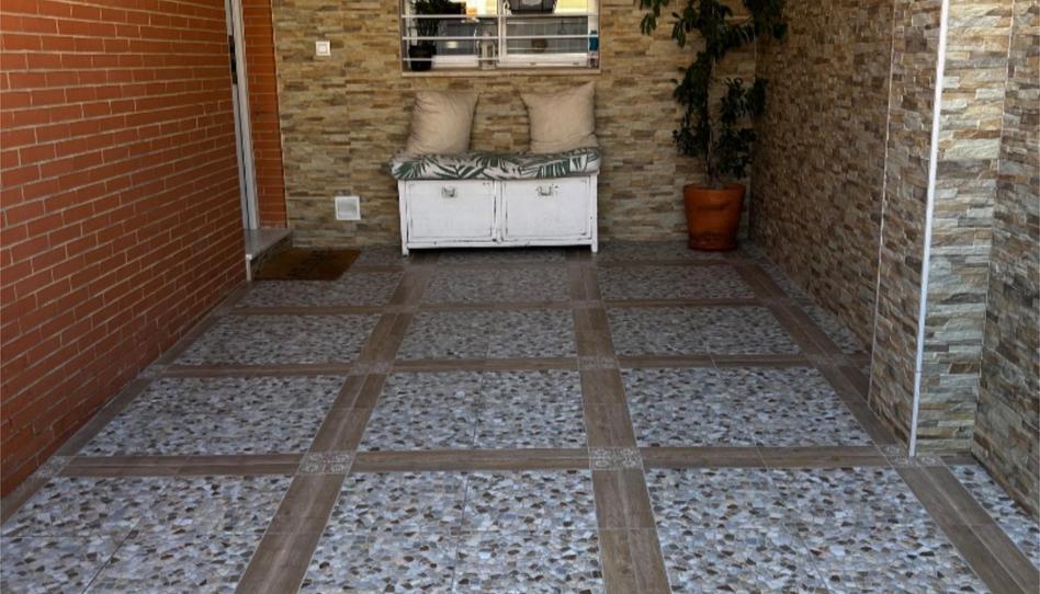 Single-family semi-detached for sale in Calle Palacio de Dueñas, 34, Espartinas Pueblo, Espartinas - image 1 Photo 1 of Single-family semi-detached for sale in Calle Palacio de Dueñas, 34, Espartinas Pueblo, Espartinas