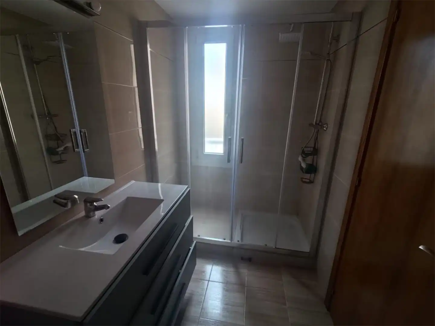 Piso en venta en Avenida de Los Porqueros, 10, Ribadesella Baño de Piso en venta en Ribadesella con Terraza