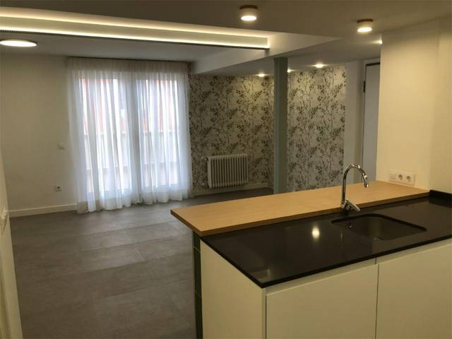 Piso en Alquiler en Calle de Santa Teresa, 4 en Justicia - Chueca