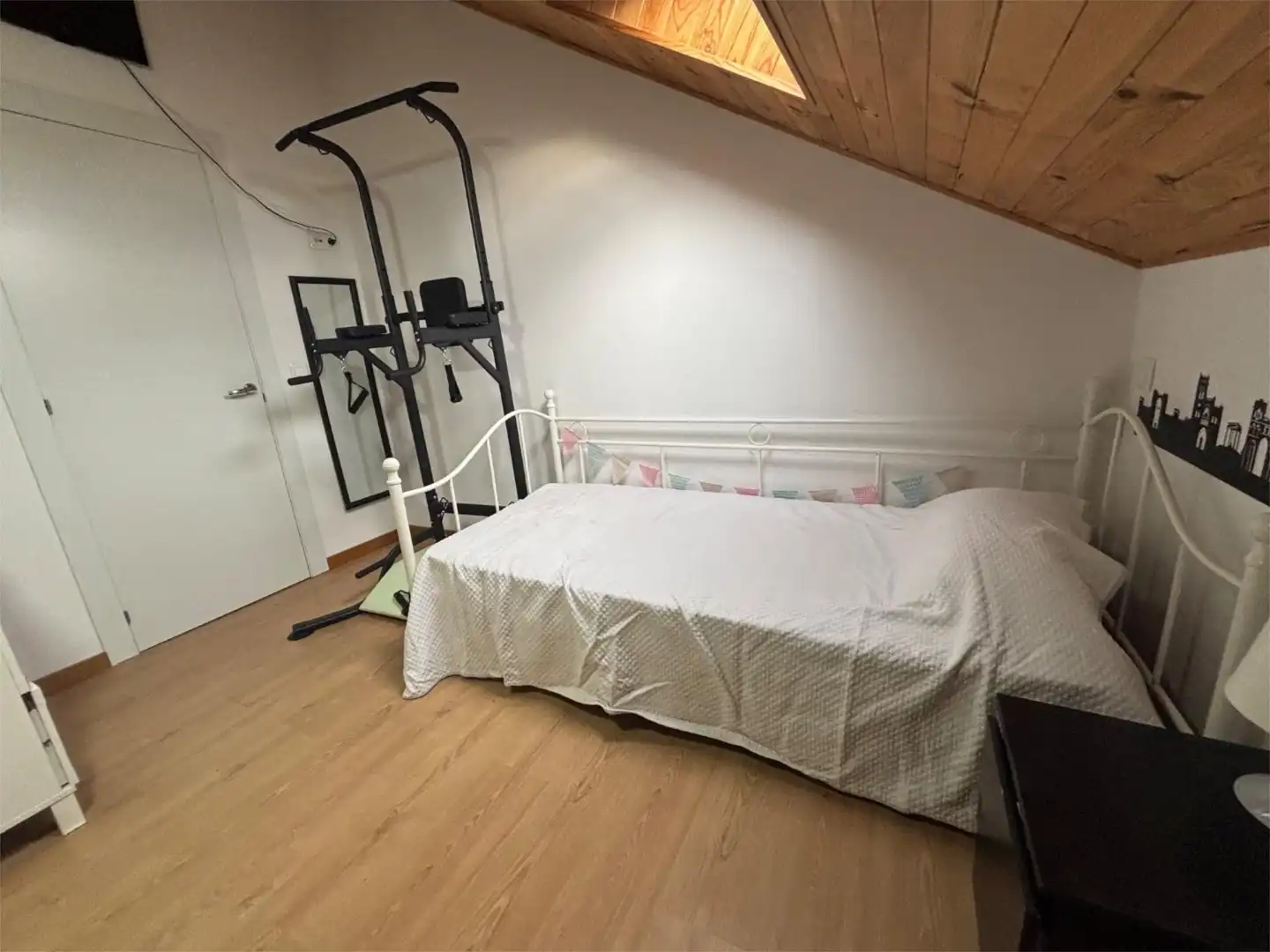 Piso en venta en Calle Sabinares del Arlanza, 146, Aldeamayor de San Martín Habitación de Piso en venta en Aldeamayor de San Martín