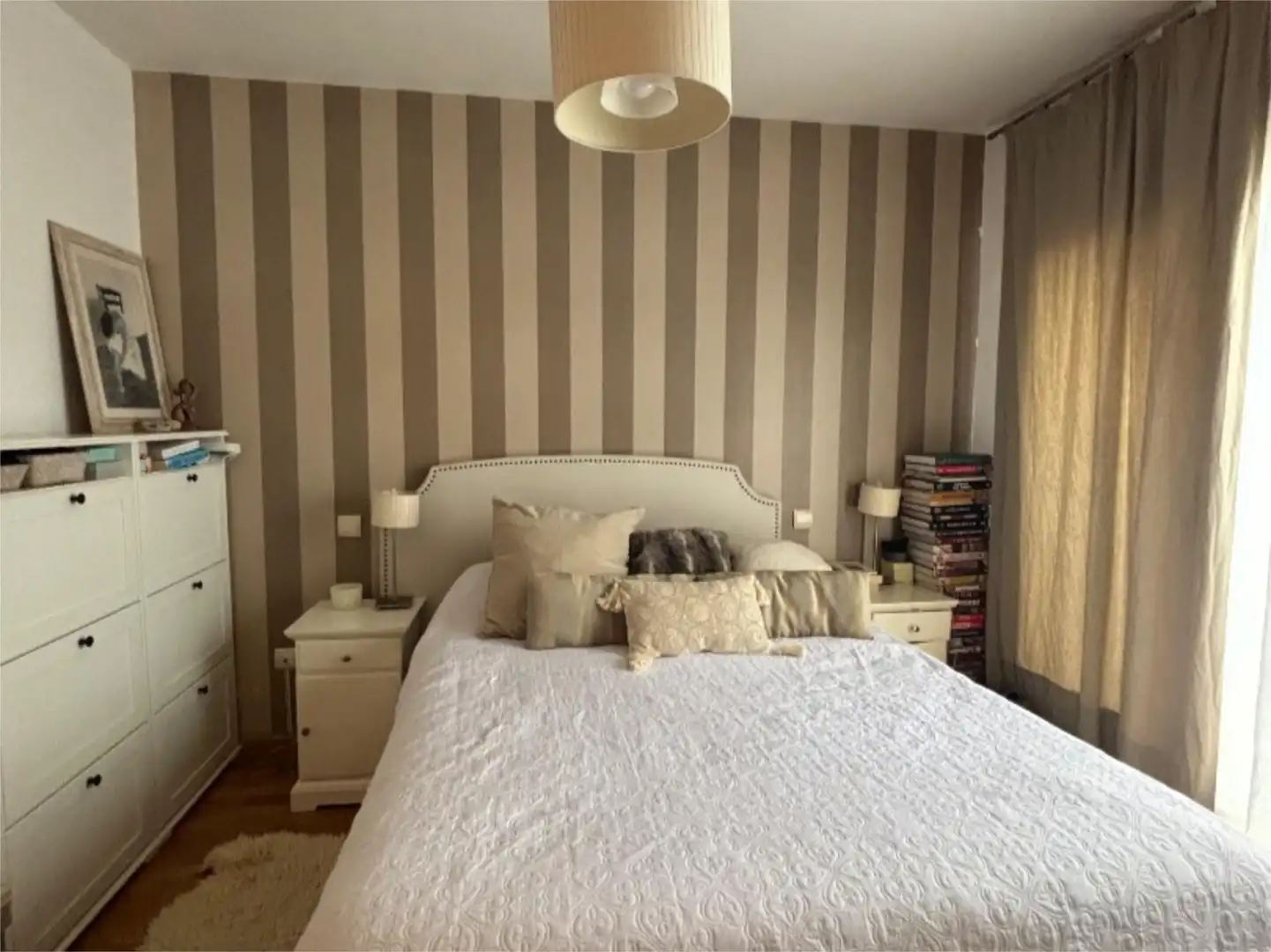 Piso en venta en Calle Sabinares del Arlanza, 146, Aldeamayor de San Martín Habitación de Piso en venta en Aldeamayor de San Martín