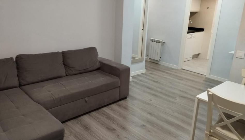 Pis de lloguer a Calle de Cangas de Narcea, 5, Simancas, Madrid Capital - imatge 1 Foto 1 de Pis de lloguer a Calle de Cangas de Narcea, 5, Simancas, Madrid Capital