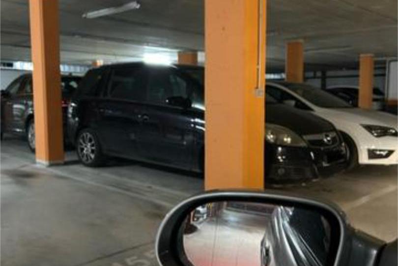 Garage to rent in 1º Ensanche, Pamplona / Iruña - image 1 Photo 1 of Garage to rent in 1º Ensanche, Pamplona / Iruña