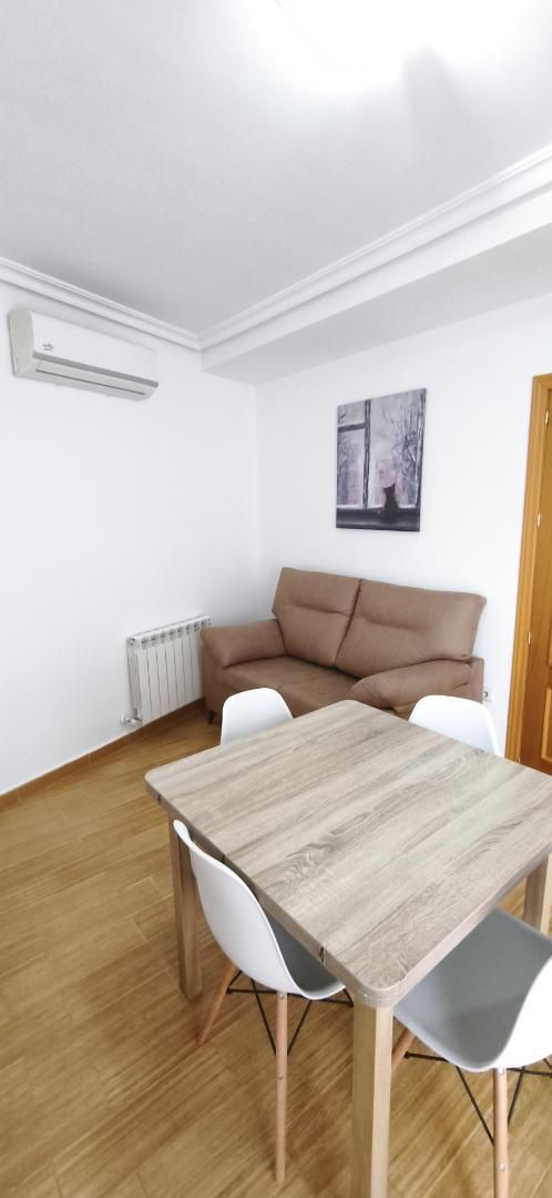 Living room of Flat to rent in Miguelturra  with Air Conditioner, Heating and Furnished