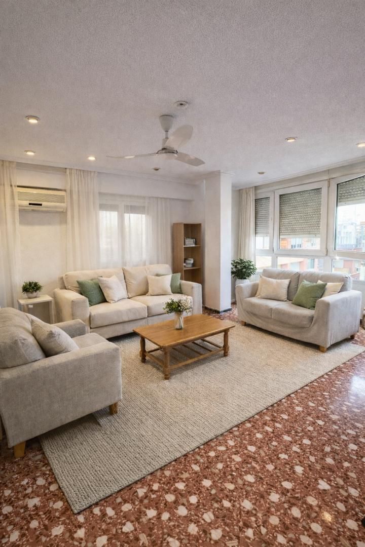 Pis en venda a Calle Lamberto Amat, 16, Centro Sala d'estar de Pis en venda en Elda amb Aire condicionat i Terrassa