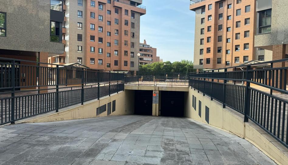 Garage to rent in Calle de Miguel Labordeta, 47, Parque Palomar – Bombarda, Zaragoza Capital - image 1 Photo 1 of Garage to rent in Calle de Miguel Labordeta, 47, Parque Palomar – Bombarda, Zaragoza Capital