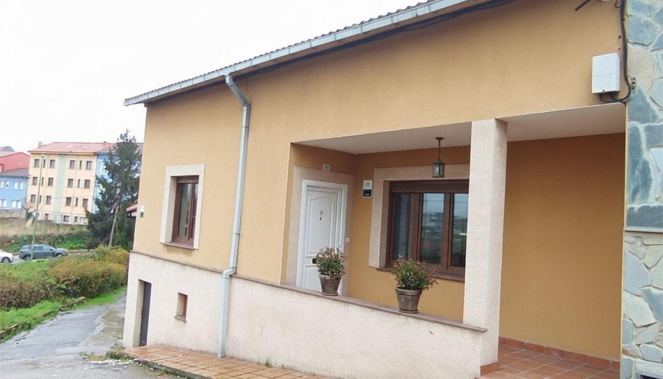 Single-family semi-detached for sale in Camino de Cantos, 22, Jardín de Cantos - El Nodo, Avilés - image 1 Photo 1 of Single-family semi-detached for sale in Camino de Cantos, 22, Jardín de Cantos - El Nodo, Avilés