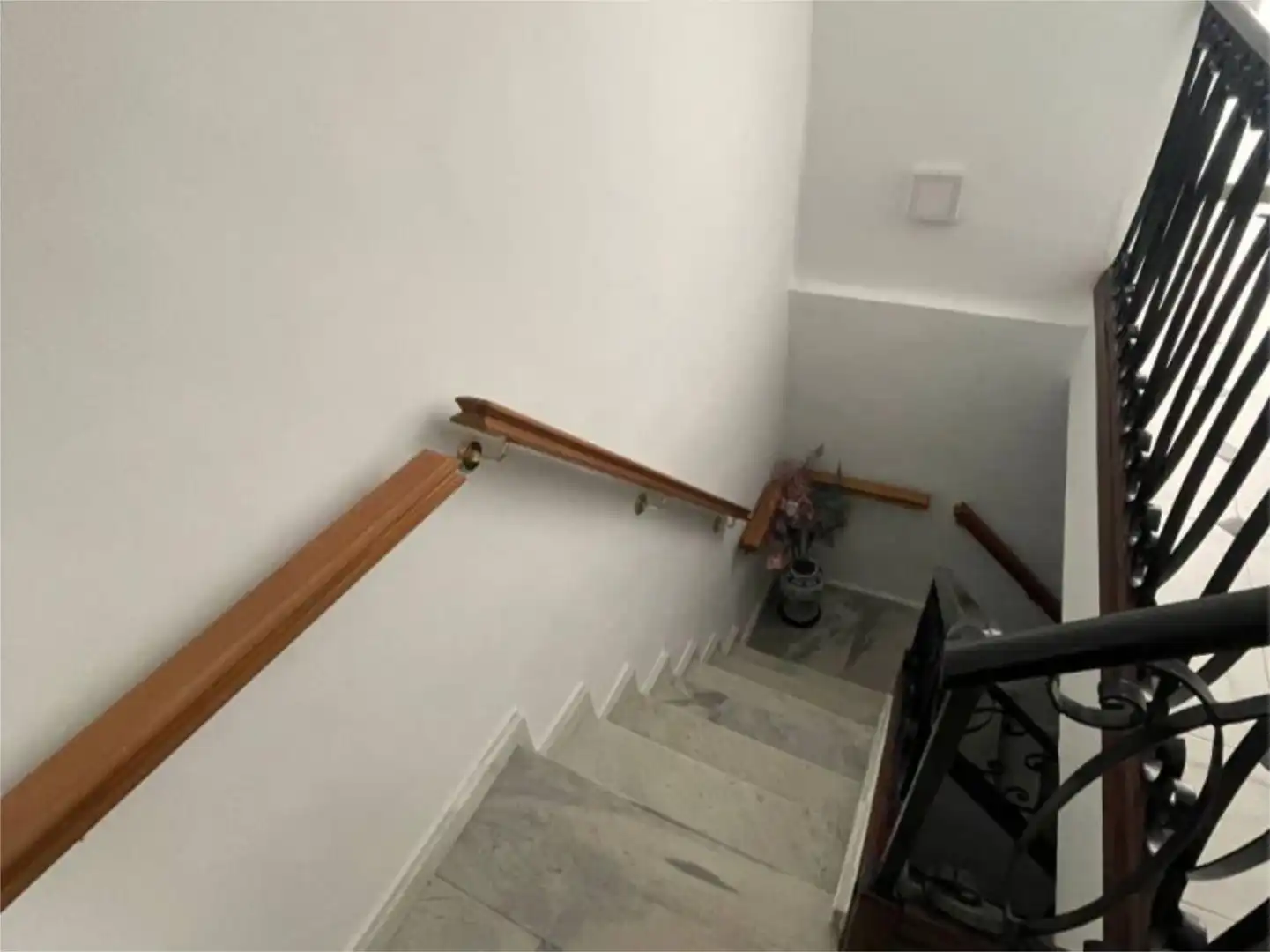 Einfamilien-Reihenhaus zum Verkauf in Calle Urbano Pineda, 2, Coín Einfamilien-Reihenhaus zum Verkauf in Coín mit Terrasse und Balkon