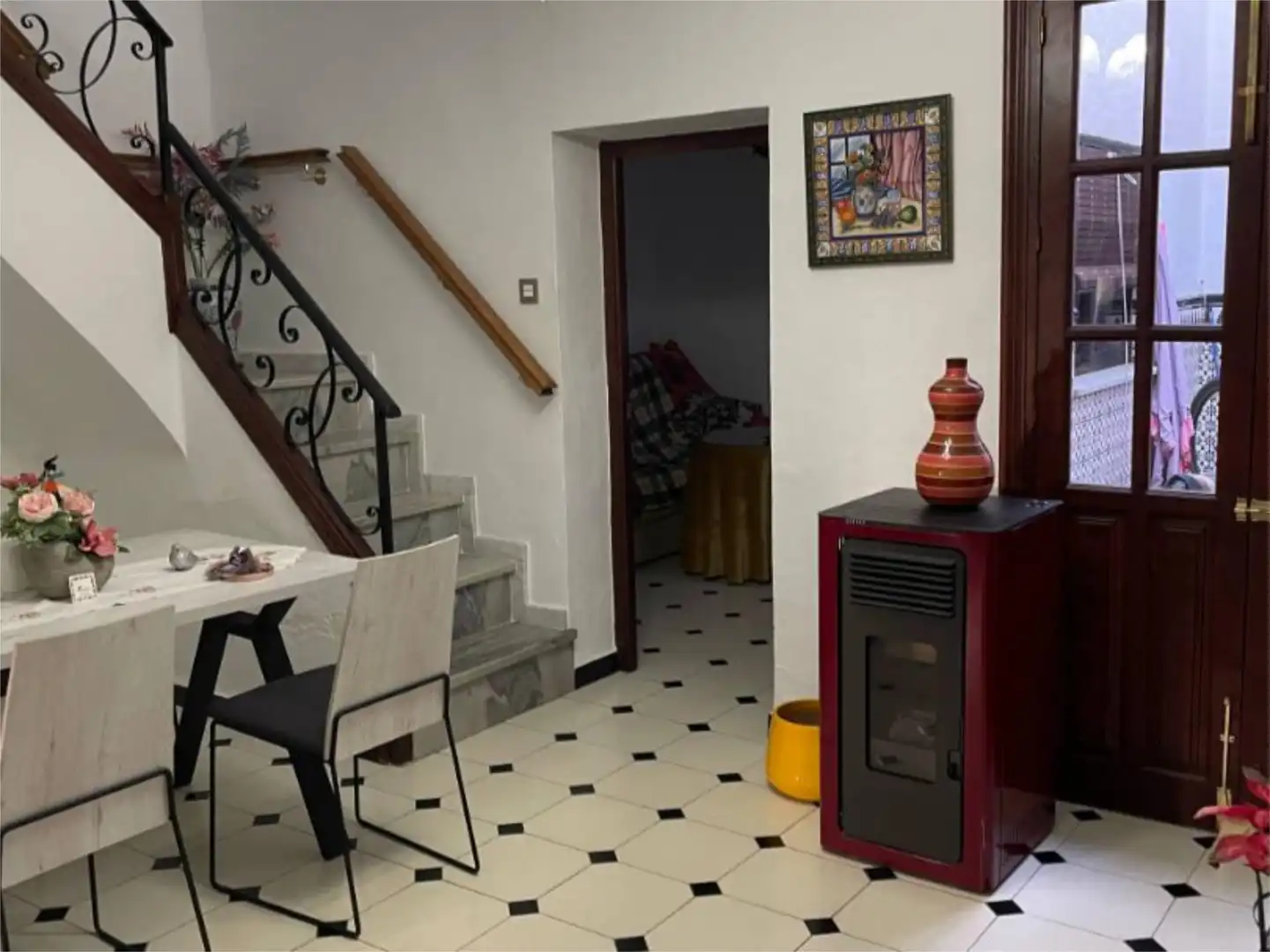 Einfamilien-Reihenhaus zum Verkauf in Calle Urbano Pineda, 2, Coín Einfamilien-Reihenhaus zum Verkauf in Coín mit Terrasse und Balkon
