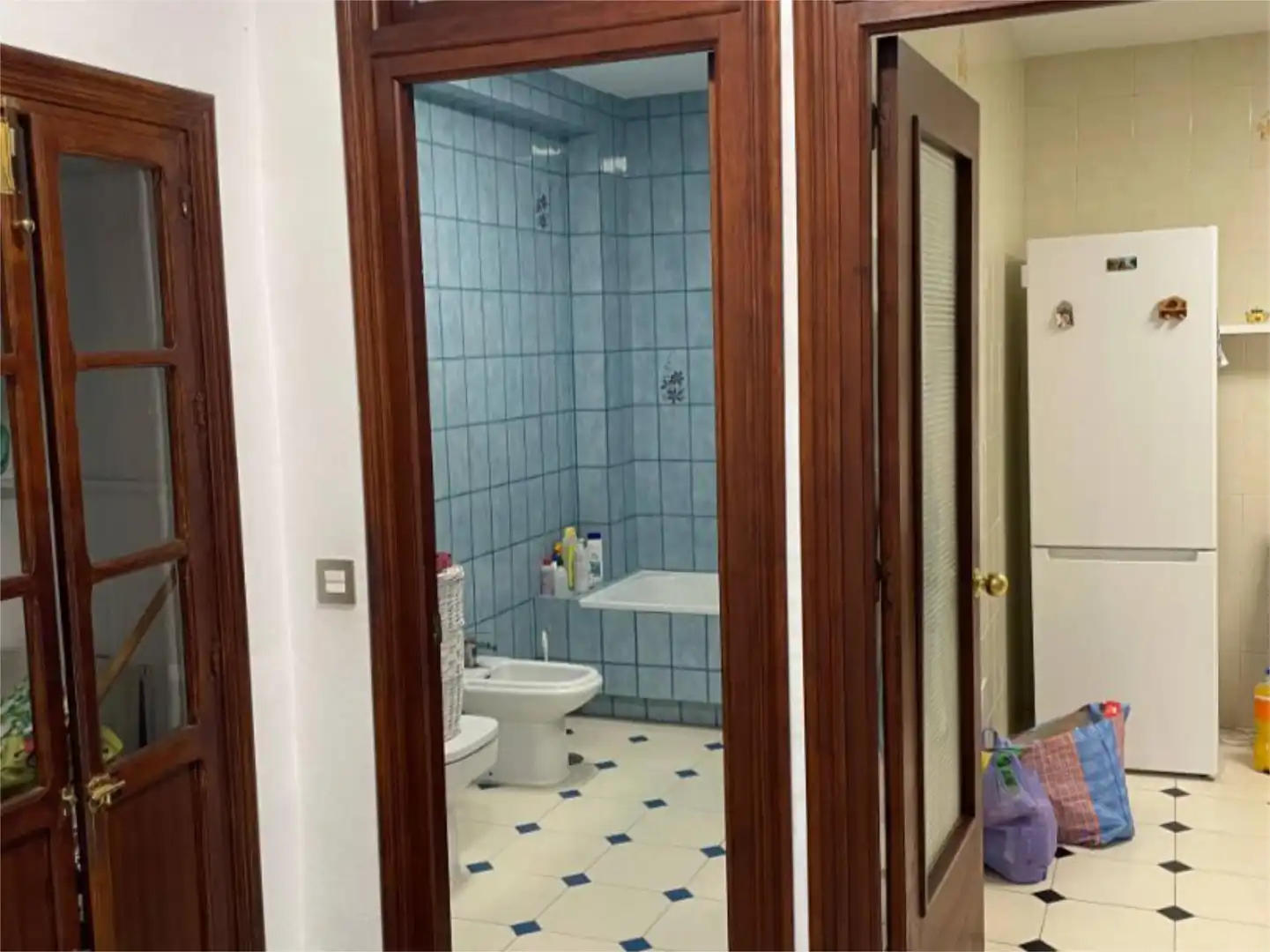 Einfamilien-Reihenhaus zum Verkauf in Calle Urbano Pineda, 2, Coín Badezimmer von Einfamilien-Reihenhaus zum Verkauf in Coín mit Terrasse und Balkon