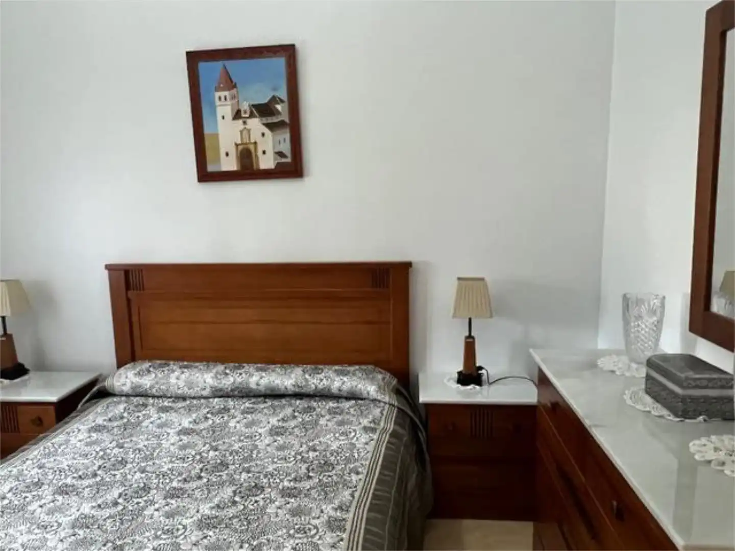 Piso en venta en Campillos Habitación de Piso en venta en Campillos con Jardín privado, Trastero y Piscina