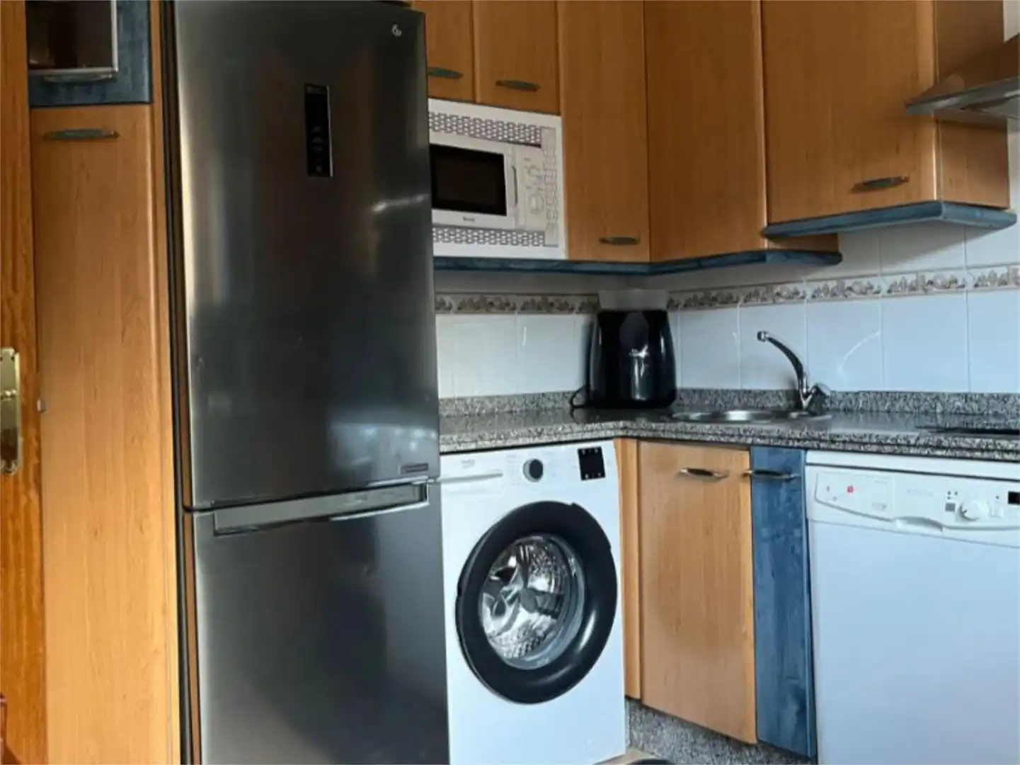 Casa o chalet en venta en Calle José María Luengo, 12, Trobajo del Camino Cocina de Casa o chalet en venta en San Andrés del Rabanedo