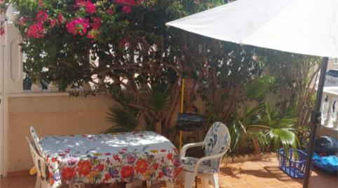 Foto 2 de Casa adosada en venda a Calle Francisco de Quevedo, 125, Aguas Nuevas, Torrevieja