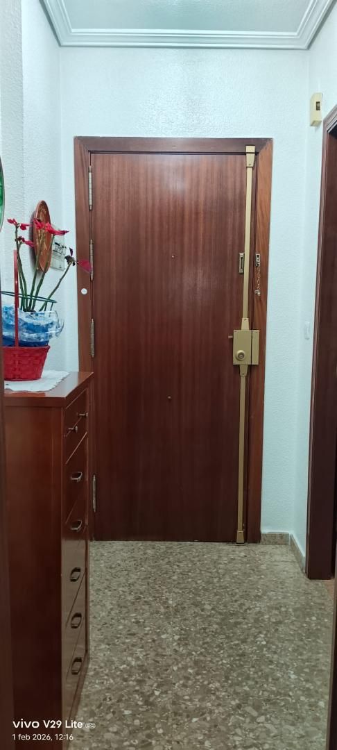 Flat for sale in Avenida de Barcelona, 9, Viñuela - Rescatado Flat for sale in Córdoba Capital with Air Conditioner, Heating and Private garden