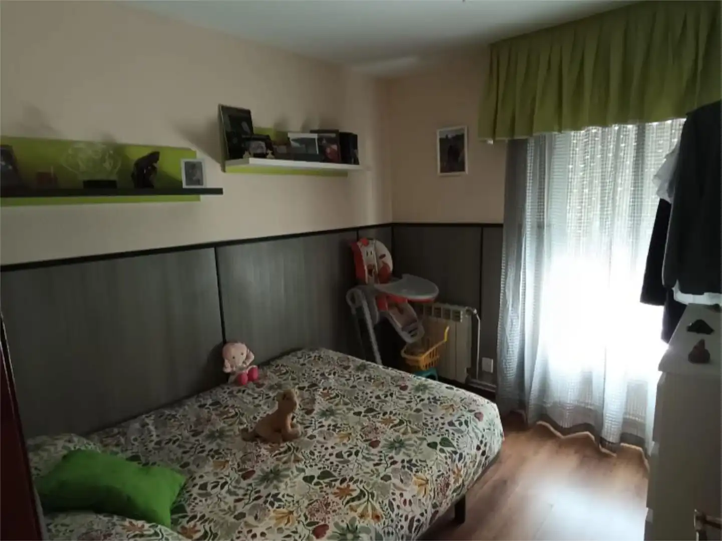 Bedroom of Flat for sale in  Madrid Capital  with Air Conditioner