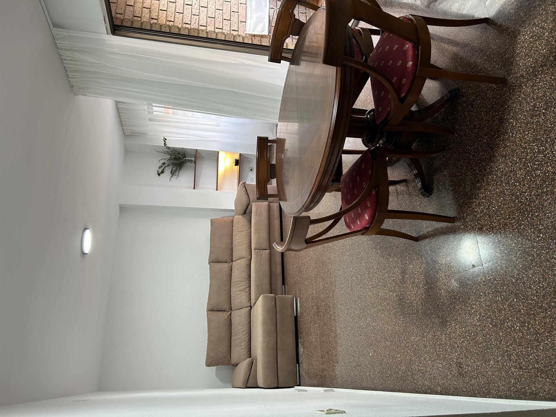 Living room of Flat to share in  Valencia Capital  with Air Conditioner, Heating and Furnished