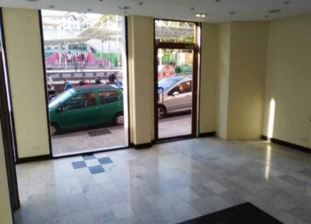 Local comercial en Venta en Karmengo Andre Maria Kalea, 18 en Egia
