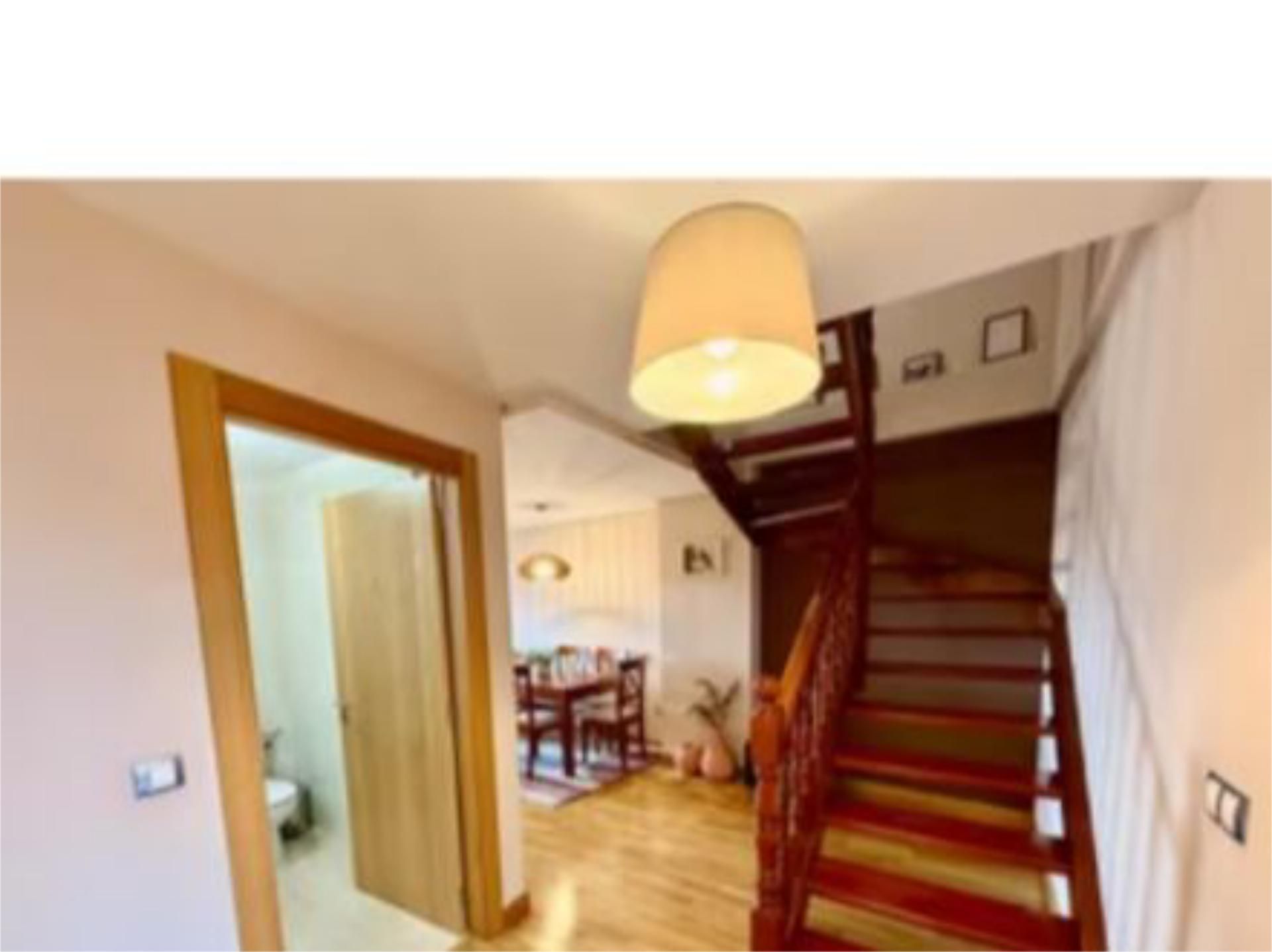 Duplex to rent in Villaquilambre  with Heating, Parquet flooring and Terrace