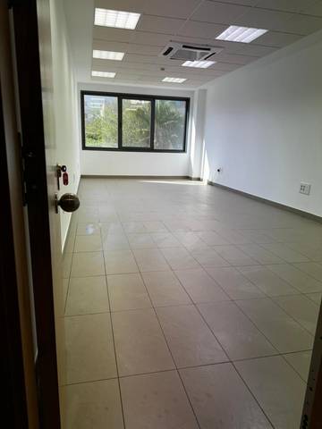 Oficina en Alquiler en Calle Doctor González Caraballo, 16 en Colores -  Entreparques