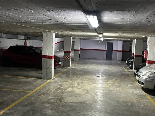 Garaje en Alquiler en Calle México, 10 en La Florida - Parque Norte