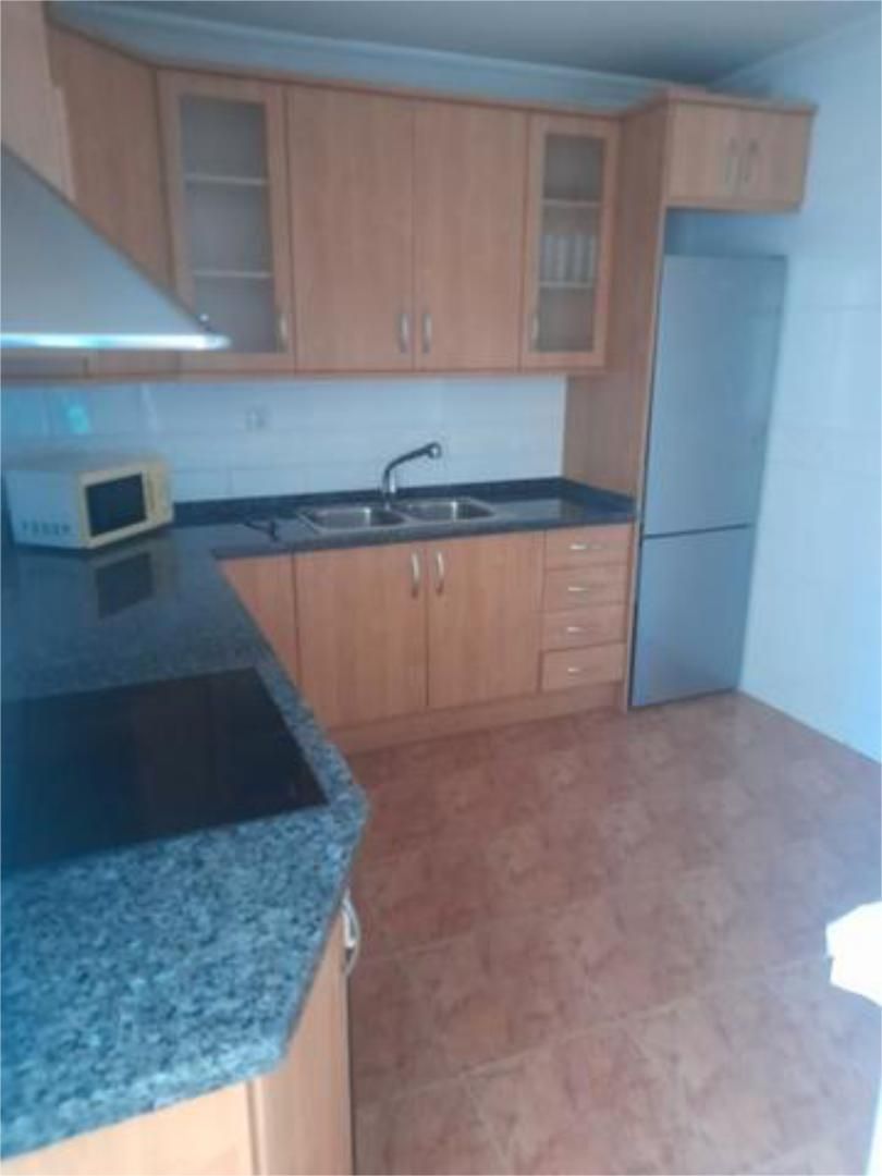 Cuina de Pis de lloguer en  Almería Capital amb Terrassa i Moblat