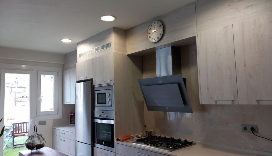 Single-family semi-detached for sale in Carrer de L'aurora, 38, Tàrrega, Lleida - image 1 Photo 1 of Single-family semi-detached for sale in Carrer de L'aurora, 38, Tàrrega, Lleida