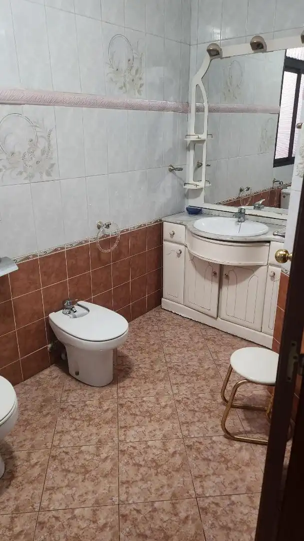 Bany de Planta baixa en venda en La Llosa de Ranes amb Aire condicionat, Terrassa i Balcó