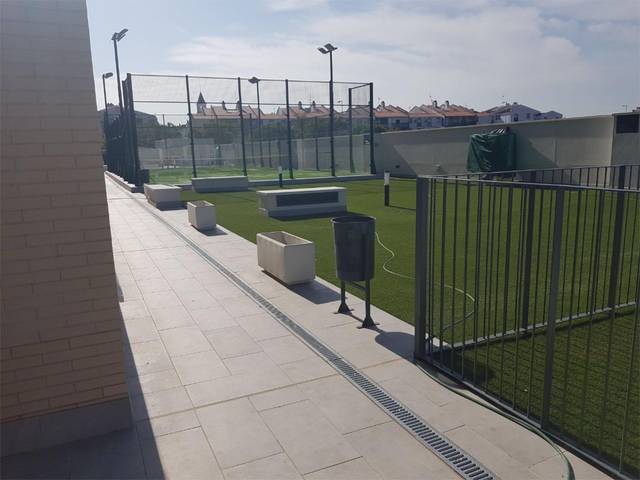 Piso en Alquiler en Calle Diputado Ignacio Gallego, 14 en Poniente-Norte - Miralbaida - Parque Azahara