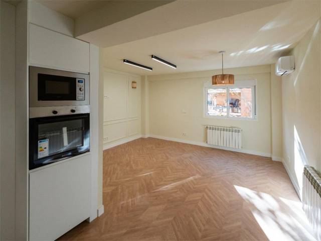 Piso en Venta en Calle de Mauricio Ravel, 3 en Castilla