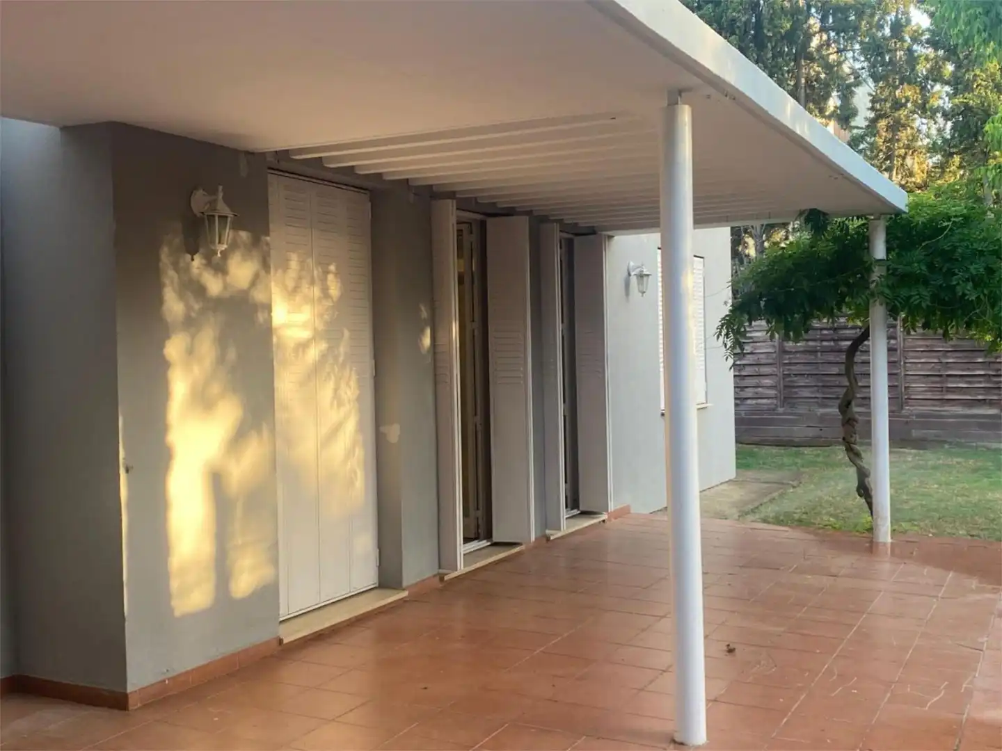 Flat for sale in Calle Fresno, 8, Almensilla Terrace of Flat for sale in Almensilla with Air Conditioner, Private garden and Terrace