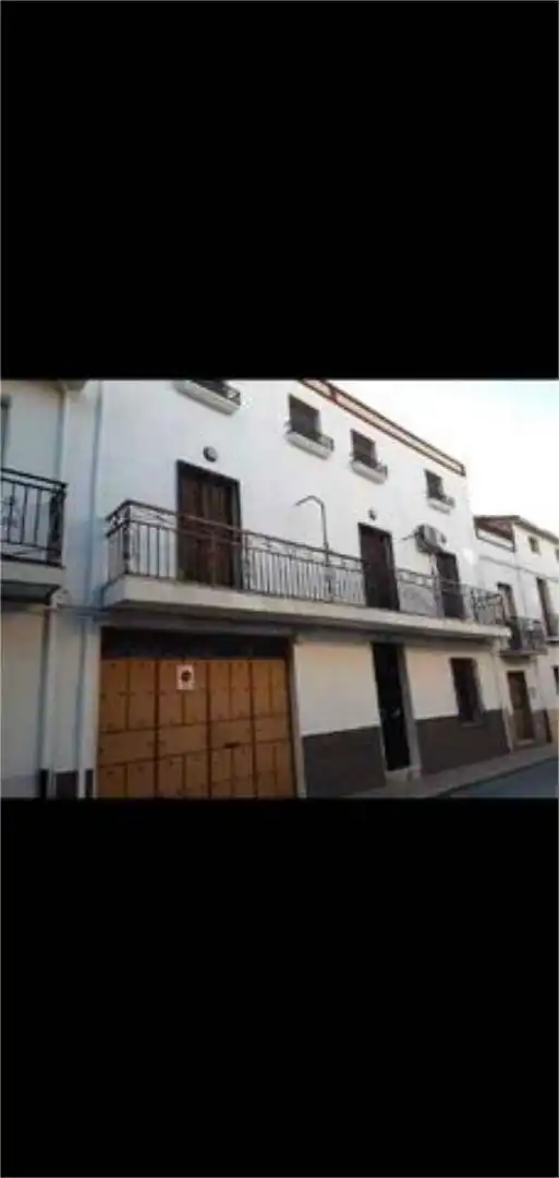 Exterior view of Houses for sale in Úbeda  with Private garden, Terrace and Storage room