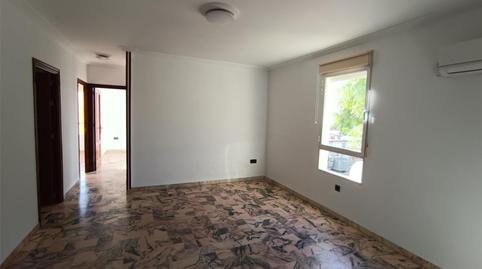 Foto 4 de Pis de lloguer a Calle Valle Inclán, 1, La Algaba, Sevilla