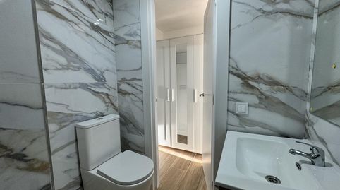 Photo 3 of Flat for sale in Calle de Cuart de Poblet, 35, Lucero, Madrid Capital